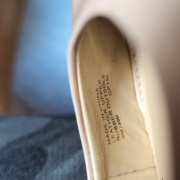 Michael Kors FLEX Classic Light Blush Patent Pumps size 9 - Picture 7 of 10